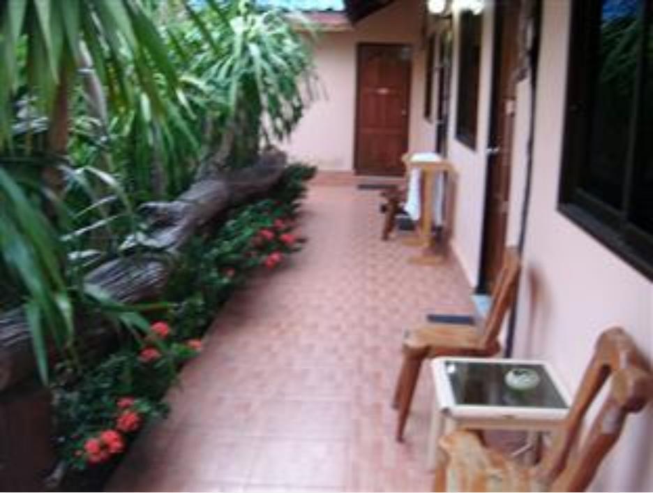 Discovery House Hotel Sha Plus Nai Yang Beach Kültér fotó